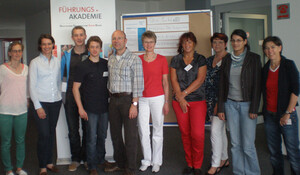 Die Projektverantwortlichen und Vereinsvorsitzenden der Siegervereine bei der Führungs-Akademie in Köln. Foto: Aral und dein Verein